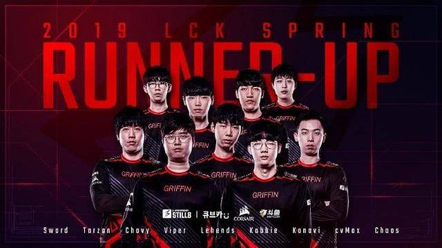 德森在赛后 德森在赛后